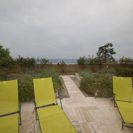 Grand 3p Climatise Avec Terrasses, Piscine Et Parkings A - Fr-1-196-331 *